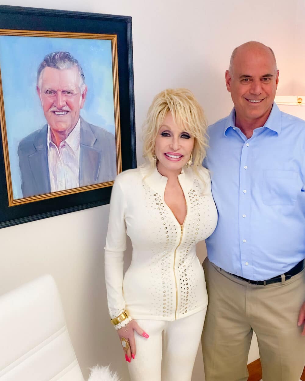 Dolly Parton with Portrait